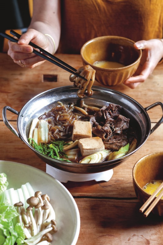 Tokyo Cult Recipes Beef Hot Pot (Sukiyaki)