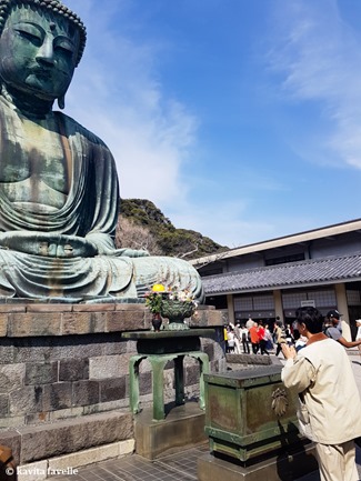 Visiting Daibutsu (Giant Buddha) at Kamakura in Japan. On Kavey Eats-141032
