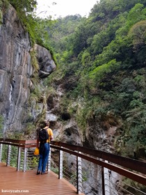 Taroko Gorge in Taiwan on Kavey Eats-122115