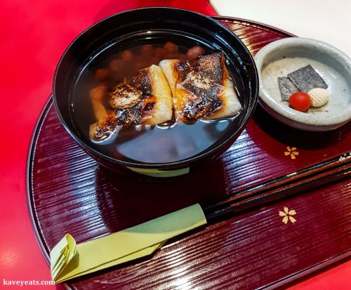 Zenzai (oshiruko) red bean soup with mochi