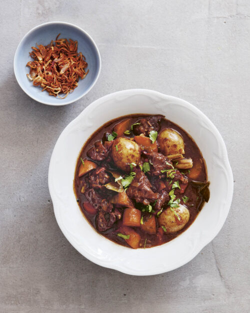 Semur Daging Recipe: Delicious and Easy-to-Make Indonesian Beef Stew